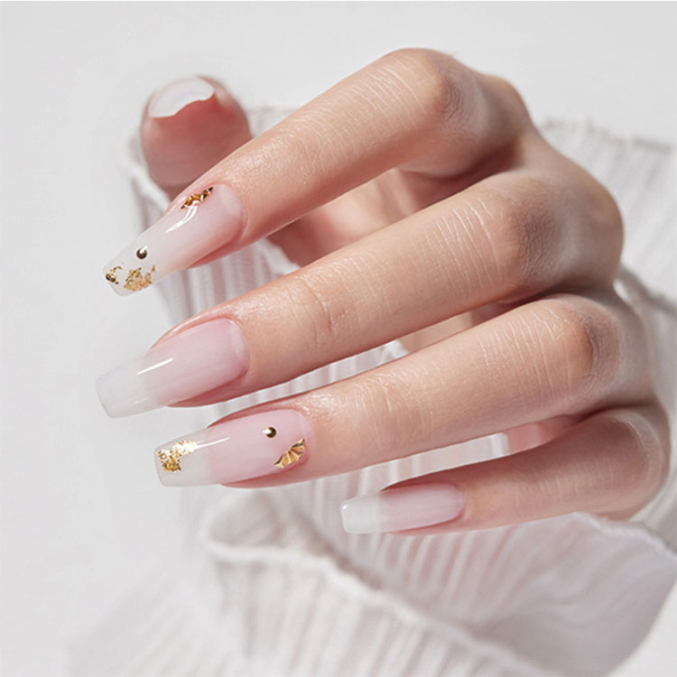 Ekstensi Cat Gel Warna DIY